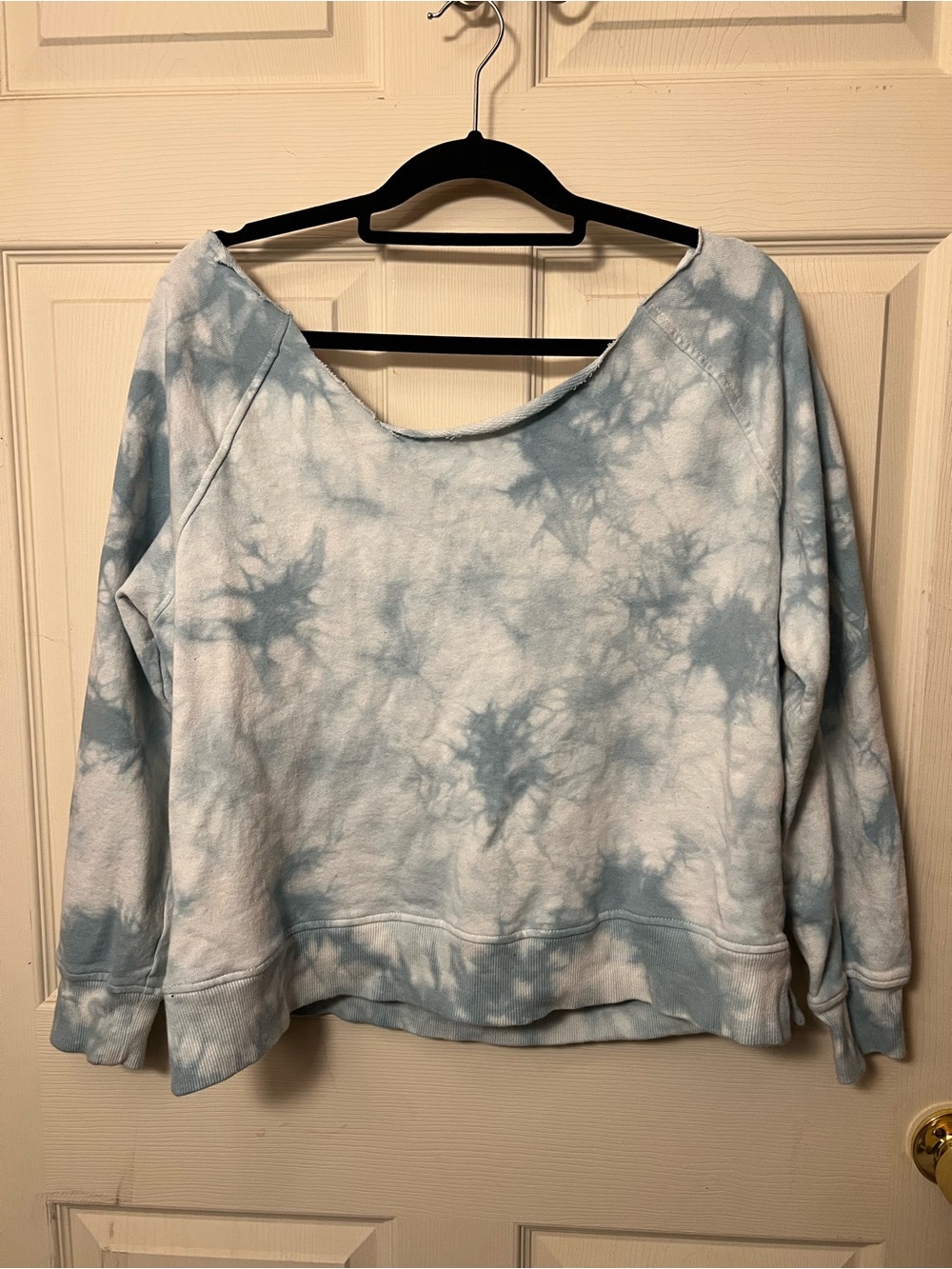 Tie-Dye Off-Shoulder Sweatshirt in Pale Blue & White
